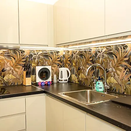 Stylish 1bd With A Nice Cozy Balcony Apartamento Varna