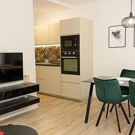 Διαμέρισμα Stylish 1bd With A Nice Cozy Balcony *